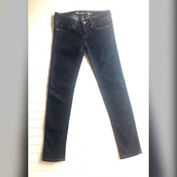 AE American Eagle Stretch skinny jeans Dark Blue Size 2 Short - Picture 1 of 14